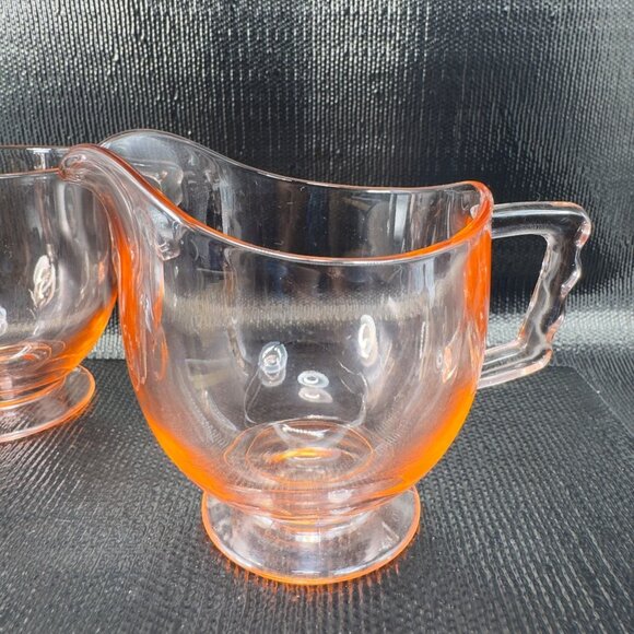 Vintage Pink Depression Glass Sugar And Creamer Set 2 Glassware Bright Orange - Picture 3 of 12